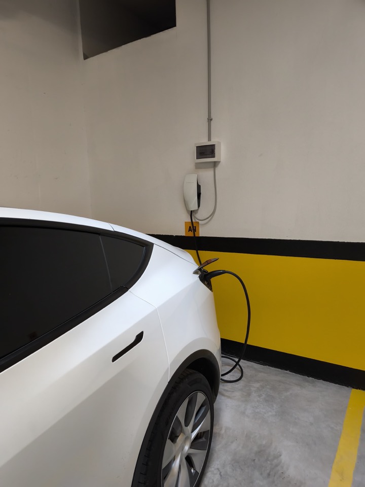 Tesla şarj istasyonu kurulumu