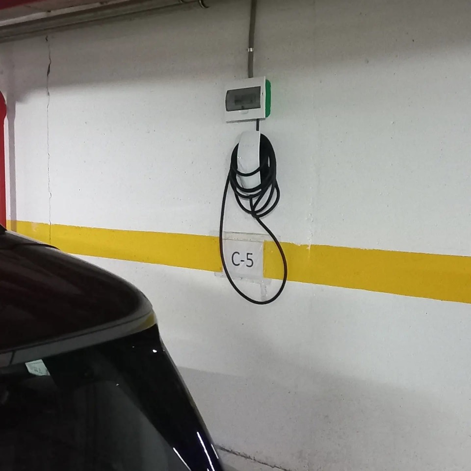 Tesla şarj istasyonu kurulumu